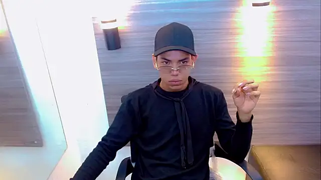 DaviidBuckx  online show from 04-15-26, 01:55