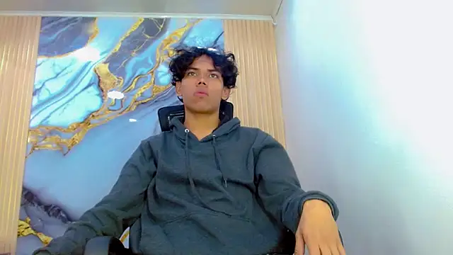 DaviidBuckx  online show from 04-02-26, 02:19