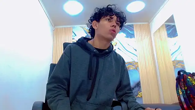 Snapshot of DaviidBuckx_ chatting on 02-18-26, 02:09 DaviidBuckx online show from 02-18-26, 02:09