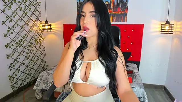 Snapshot of Jessica_bellini chatting on 04-23-26, 03:46 Jessica bellini online show from 04-23-26, 03:46