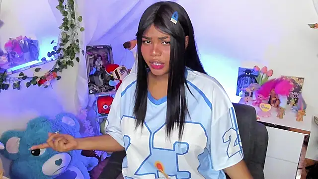 Snapshot of Angel_Belll chatting on 02-14-26, 01:17 Angel Belll online show from 02-14-26, 01:17