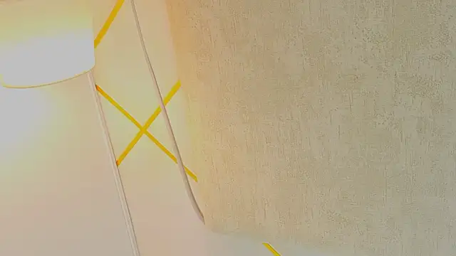 Nioki  online show from 03-25-26, 04:23