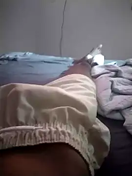 Snapshot of Casal-Dotadoss chatting on 02-09-26, 09:18 Casal-Dotadoss online show from 02-09-26, 09:18