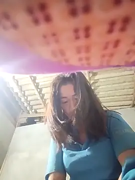 aki xzx online show from 02-17-26, 10:51