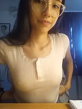 Snapshot of isaaabelaaa chatting on 02-10-26, 03:11 isaaabelaaa online show from 02-10-26, 03:11