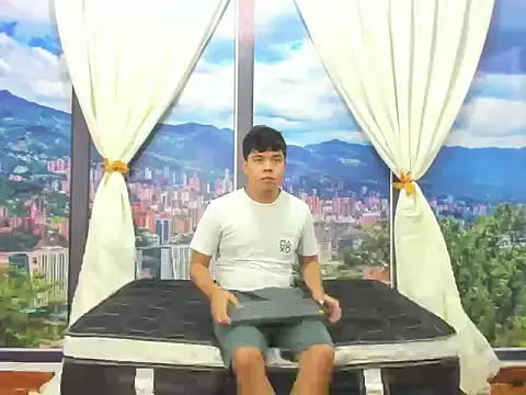 Snapshot of AdrianWalker chatting on 03-03-26, 05:47 AdrianWalker online show from 03-03-26, 05:47