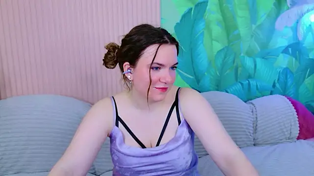 Teona Owenss online show from 03-29-26, 03:57