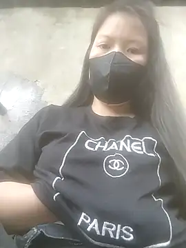 Snapshot of Yang-my- chatting on 02-17-26, 08:33 Yang-my- online show from 02-17-26, 08:33