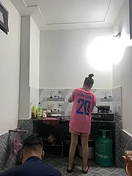 Snapshot of huyenzz chatting on 02-26-26, 11:32 huyenzz online show from 02-26-26, 11:32