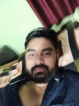 Snapshot of loyalboy_0052 chatting on 05-18-26, 08:24 loyalboy 0052 online show from 05-18-26, 08:24