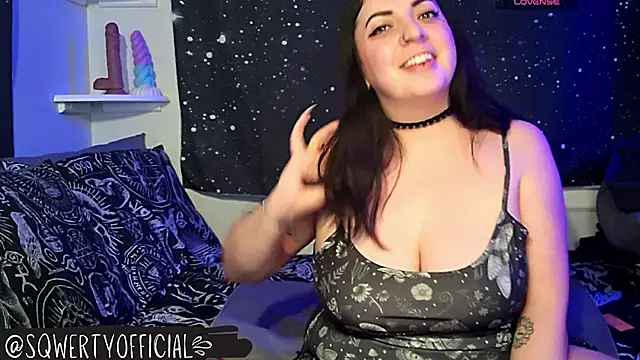 Snapshot of _sqwerty_ chatting on 05-01-26, 05:12 sqwerty online show from 05-01-26, 05:12
