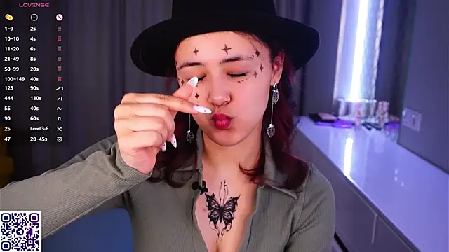 Snapshot of VerlieChahal chatting on 02-25-26, 08:30 VerlieChahal online show from 02-25-26, 08:30