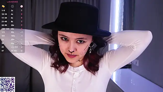 Snapshot of VerlieChahal chatting on 02-22-26, 08:21 VerlieChahal online show from 02-22-26, 08:21