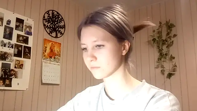 Snapshot of RunawayBr1de chatting on 02-28-26, 03:22 RunawayBr1de online show from 02-28-26, 03:22