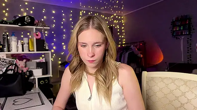 amily sunray online show from 03-15-26, 02:46