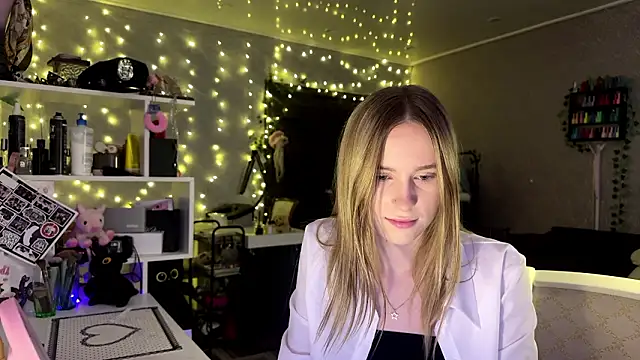 amily sunray online show from 03-05-26, 01:40