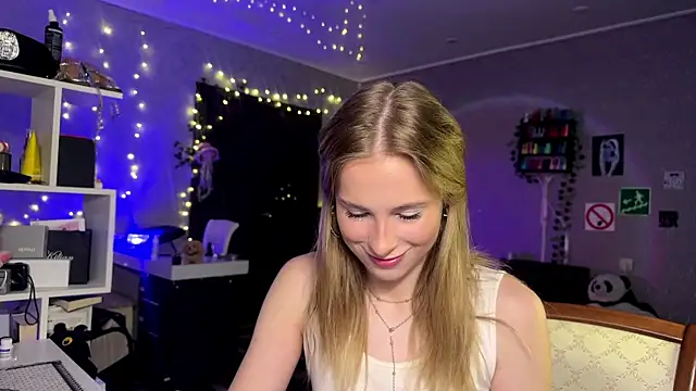 amily sunray online show from 04-09-26, 06:04