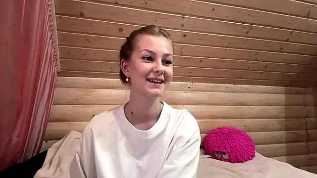 TessSamul online show from 05-07-26, 04:10
