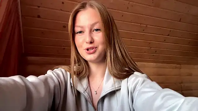 TessSamul online show from 05-06-26, 03:49
