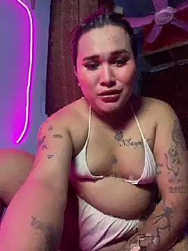 hollynicole online show from 06-14-26, 06:58