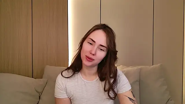 Arielle Vade online show from 03-18-26, 05:32