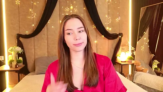 Arielle Vade online show from 04-10-26, 05:36