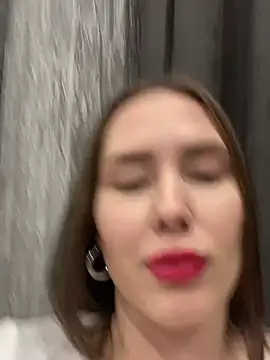 Snapshot of Arielle_Vade chatting on 04-28-26, 06:07 Arielle Vade online show from 04-28-26, 06:07