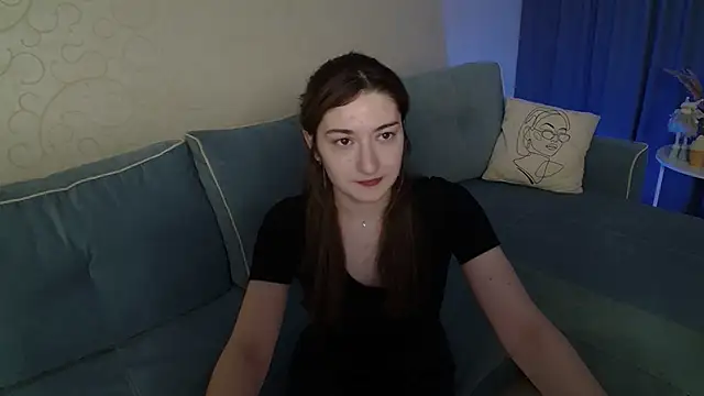 RosieGloom online show from 03-03-26, 11:39