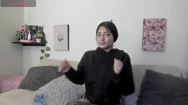 Alexaalove 1 online show from 02-21-26, 01:02