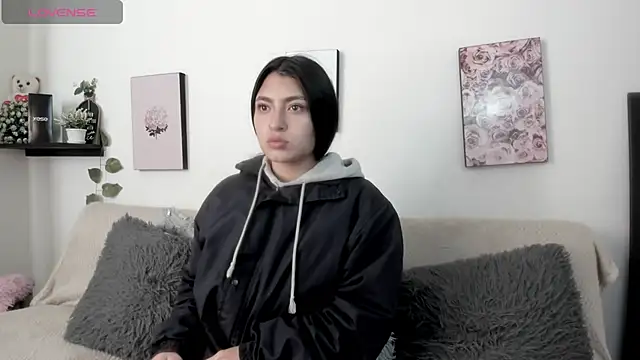 Alexaalove 1 online show from 02-26-26, 01:33