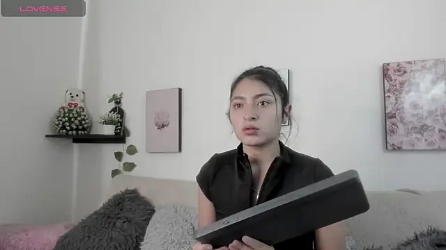 Alexaalove 1 online show from 03-01-26, 02:28