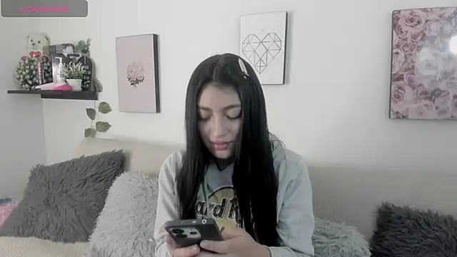 Alexaalove 1 online show from 02-19-26, 01:41