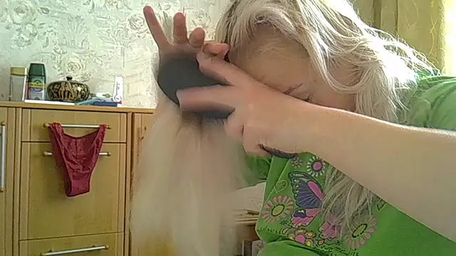 Snapshot of CurvyWild_Lady30 chatting on 06-04-26, 10:31 CurvyWild Lady30 online show from 06-04-26, 10:31