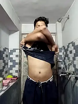Snapshot of hotyboy_89 chatting on 07-27-26, 01:18 hotyboy 89 online show from 07-27-26, 01:18