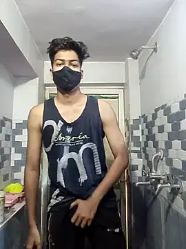 Snapshot of hotyboy_89 chatting on 07-14-26, 03:00 hotyboy 89 online show from 07-14-26, 03:00