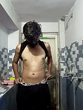 Snapshot of hotyboy_89 chatting on 07-18-26, 12:14 hotyboy 89 online show from 07-18-26, 12:14