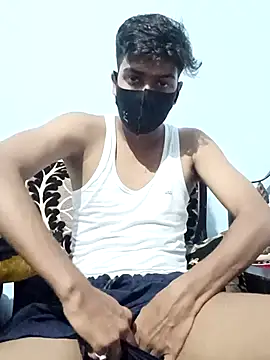 Snapshot of hotyboy_89 chatting on 07-04-26, 04:44 hotyboy 89 online show from 07-04-26, 04:44