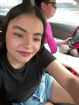 Violeta and Charlie online show from 03-14-26, 04:35