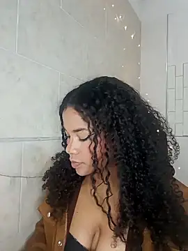 BrianaSweetxxx online show from 04-22-26, 03:35