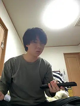 Snapshot of hibi0875 chatting on 03-10-26, 03:38 hibi0875 online show from 03-10-26, 03:38