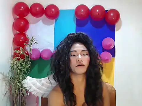 shopiaxox1 online show from 02-10-26, 03:05