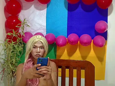 shopiaxox1 online show from 02-12-26, 01:05