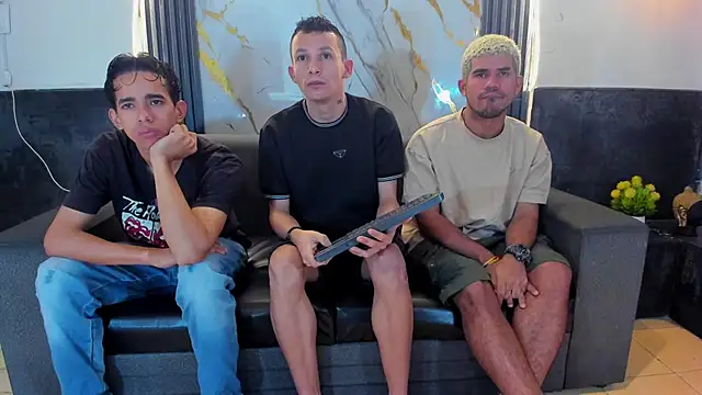 Isaak 26 online show from 03-06-26, 12:22