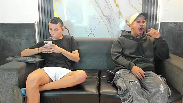 Isaak 26 online show from 03-08-26, 10:18