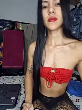 Snapshot of Alannys19 chatting on 04-25-26, 02:47 Alannys19 online show from 04-25-26, 02:47