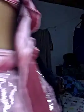 Alannys19 online show from 04-19-26, 04:57