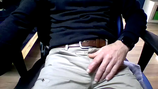 Tony-Tentations online show from 02-12-26, 02:28