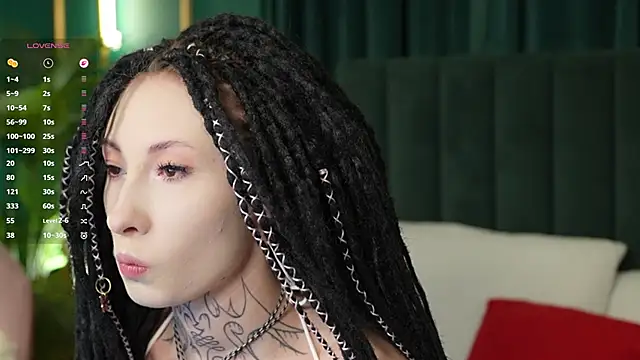 roxy morrison x online show from 03-19-26, 05:35