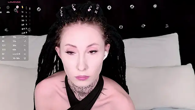 roxy morrison x online show from 03-22-26, 05:36