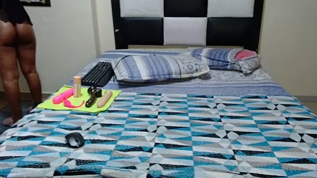 VeronaDimexx online show from 03-27-26, 11:38